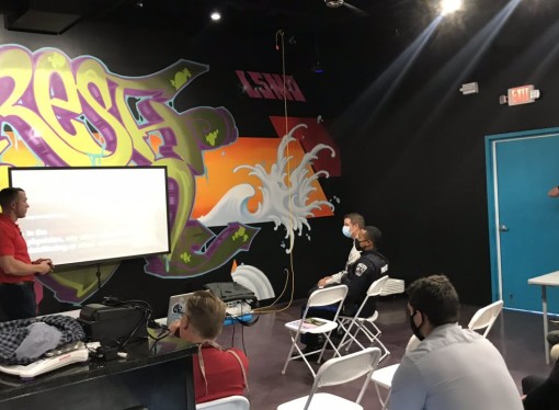 Lee’s Summit dispensary hosts medical marijuana training for law enforcement