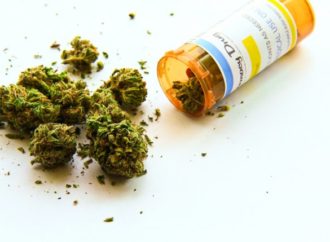Medical marijuana may be an alternative to opioids for arthritis, back pain