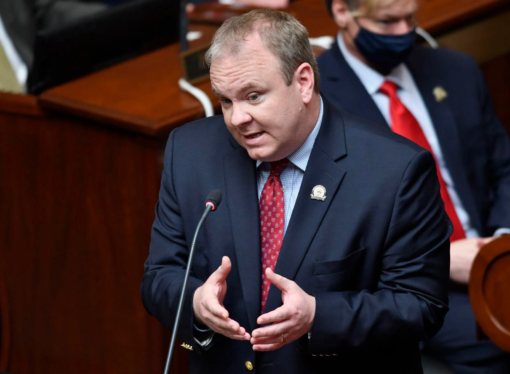 Lawmakers debate over medical marijuana