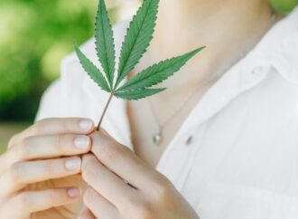 Can Cannabis Oil help with Menstrual Cramps, PCOD, and PCOS?